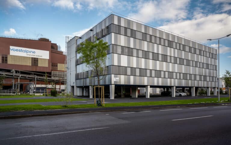 BG53 voestalpine Stahl GmbH: A forward-looking hybrid building ...